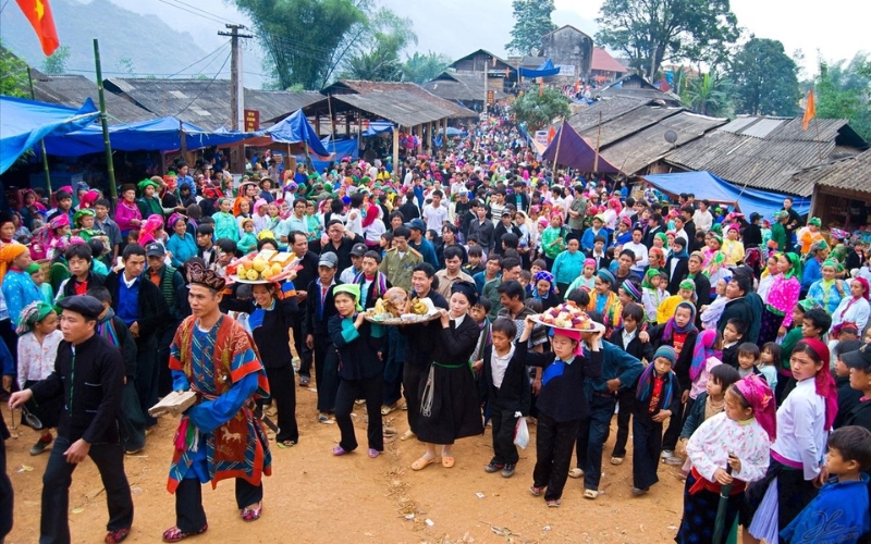 The festivities and rituals of Khau Vai Love Market