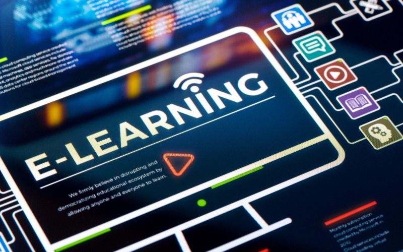 Hệ thống E-learning là gì?