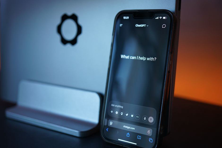 Vì sao đội tech cần quan tâm tới phần mềm chatbot CSKH